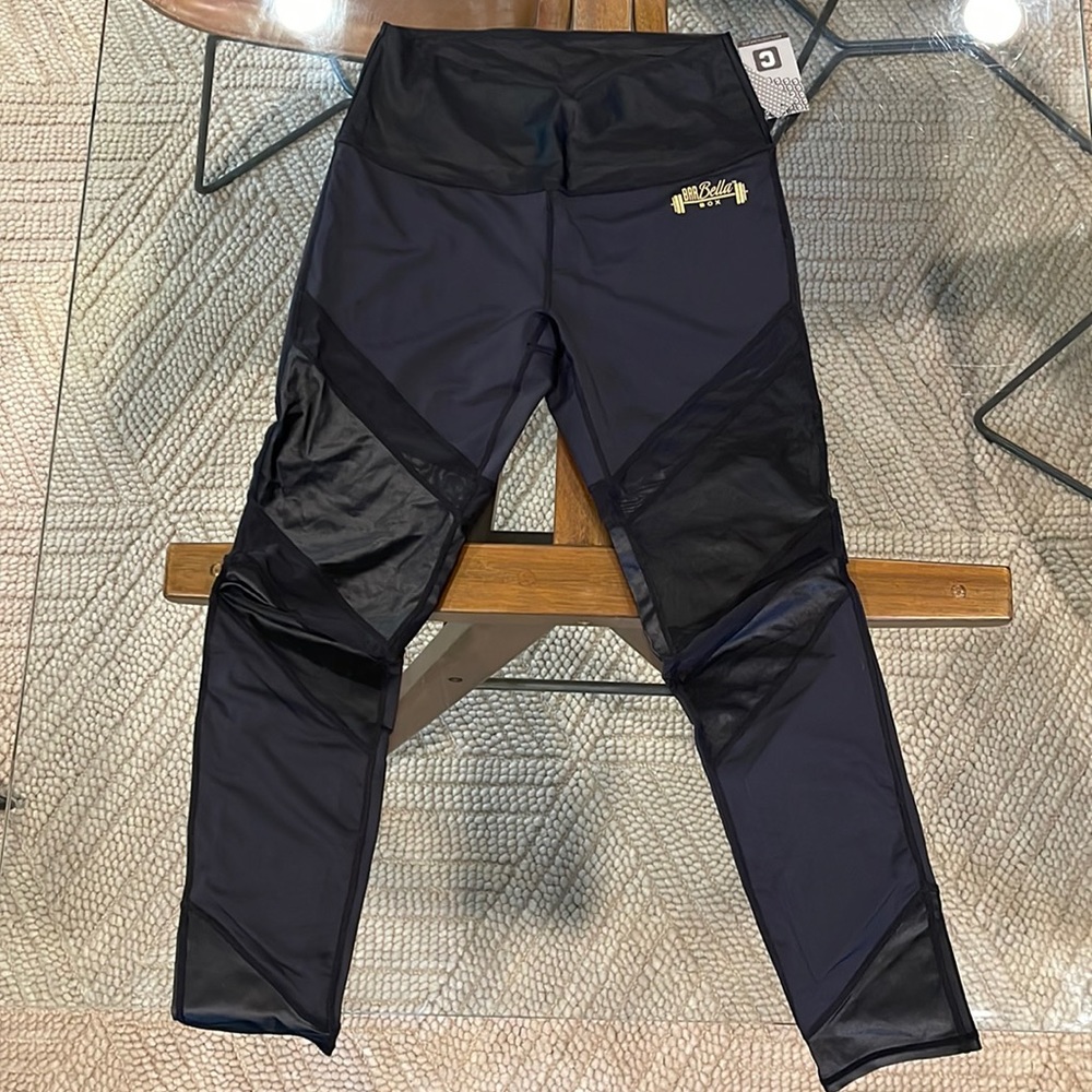 Barbella x Chestee leggings